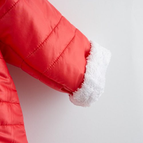 Téli kezeslábas kapucnival és fülekkel New Baby Pumi red raspberry