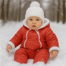 Téli kezeslábas kapucnival és fülekkel New Baby Pumi red raspberry
